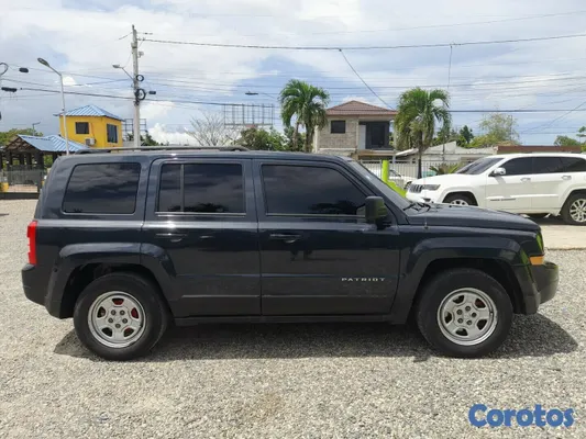 2016 Jeep Patriot — foto 4 / 9