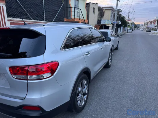 2017 Kia Sorento — foto 3 / 8