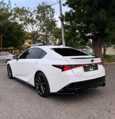 2021 Lexus Ls — foto 5 / 10