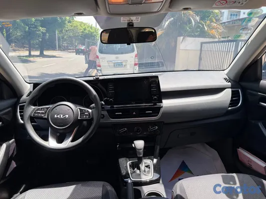 2023 Kia Seltos — foto 8 / 9