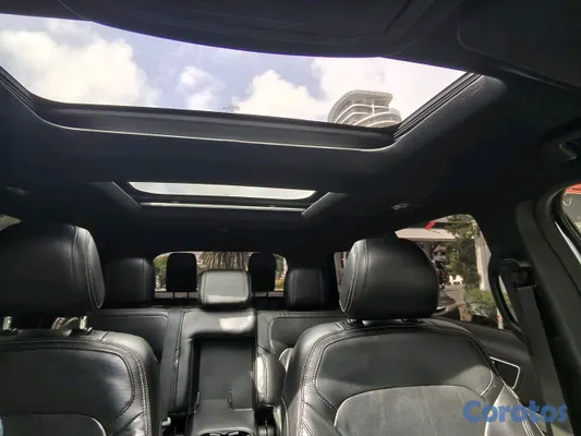 2016 Ford Explorer — foto 8 / 9