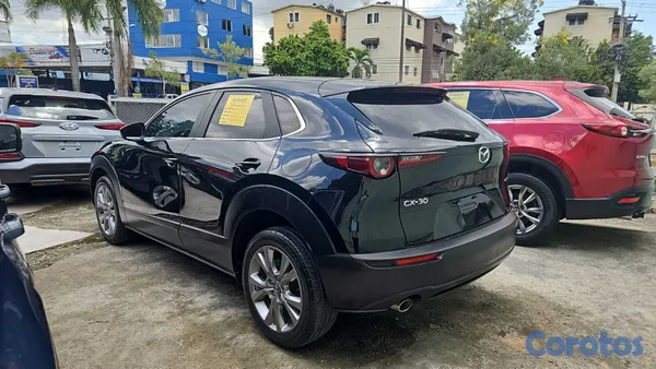 2020 Mazda CX-30 — foto 2 / 12