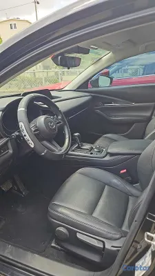 2020 Mazda CX-30 — foto 8 / 12