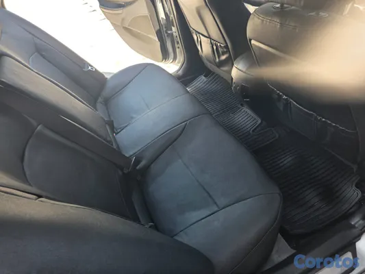 2013 Hyundai Sonata — foto 7 / 10