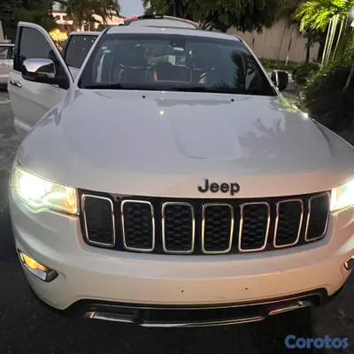 2020 Jeep Grand Cherokee L — foto 2 / 14