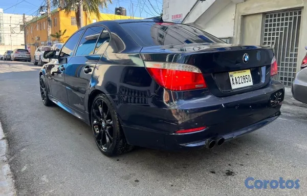 2008 BMW Serie 5 — foto 10 / 11
