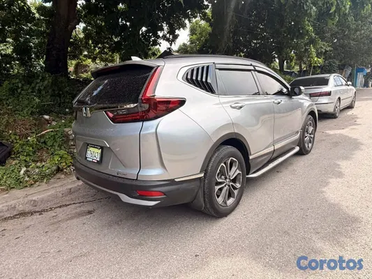 2022 Honda Crv — foto 3 / 8