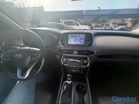 2019 Hyundai Santa Fe — foto 7 / 13