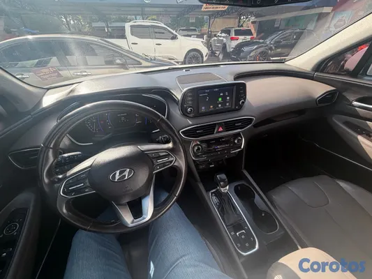 2019 Hyundai Santa Fe — foto 12 / 13