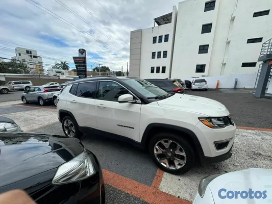 2019 Jeep Compass — foto 3 / 9