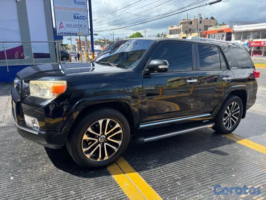 2011 Toyota 4 Runner — foto 4 / 10