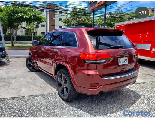 2014 Jeep Grand Cherokee — foto 5 / 9