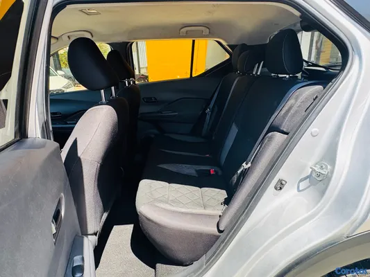 2020 Nissan Kicks — foto 7 / 10