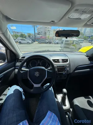 2017 Suzuki Swift — foto 10 / 13