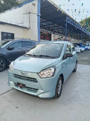 2019 Daihatsu Mira — foto 2 / 10