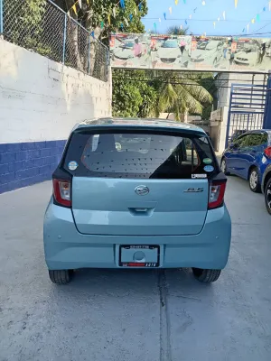 2019 Daihatsu Mira — foto 5 / 10