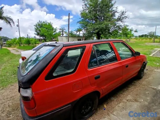 1998 Skoda Vendo Carro de oportunidad para buscar moro, piezas o lo que quieras — foto 2 / 7