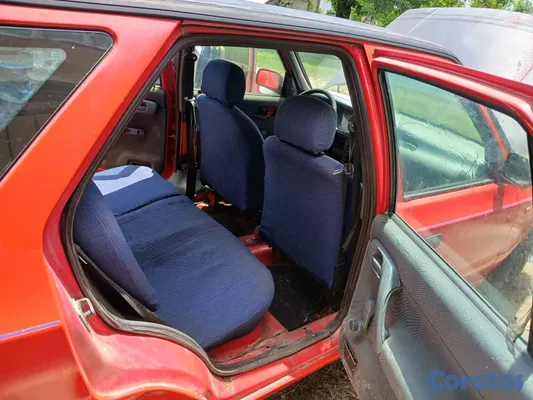 1998 Skoda Vendo Carro de oportunidad para buscar moro, piezas o lo que quieras — foto 6 / 7