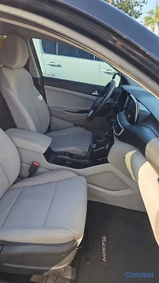 2021 Hyundai Tucson — foto 7 / 12