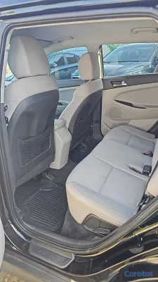 2021 Hyundai Tucson — foto 10 / 12