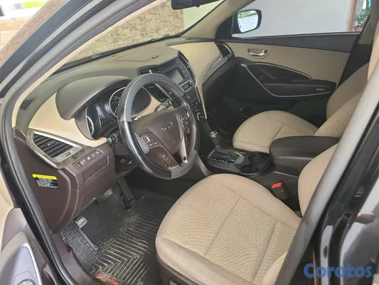 2018 Hyundai Santa Fe — foto 4 / 7