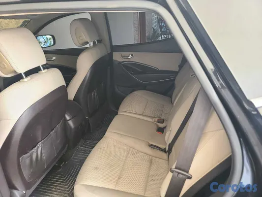 2018 Hyundai Santa Fe — foto 6 / 7
