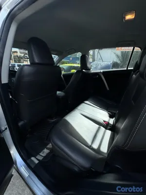 2014 Toyota Rav-4 — foto 5 / 13
