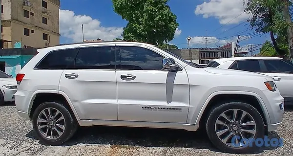 2019 Jeep Grand Cherokee — foto 5 / 10