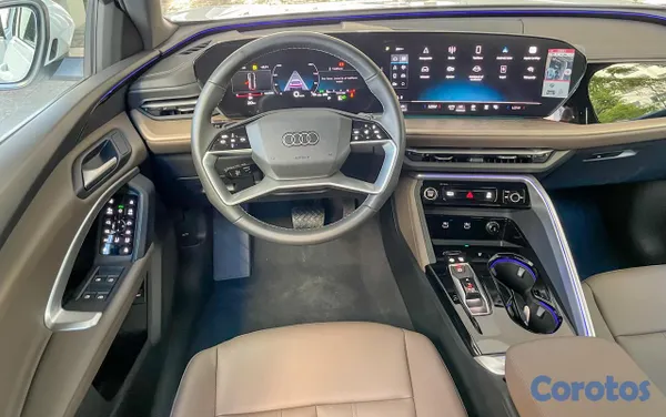 2025 Audi Q5 — foto 10 / 12