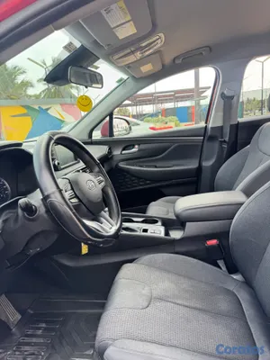 2019 Hyundai Santa Fe — foto 2 / 10