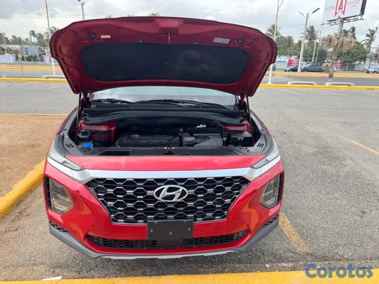 2019 Hyundai Santa Fe — foto 8 / 10