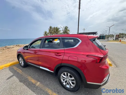 2019 Hyundai Santa Fe — foto 9 / 10