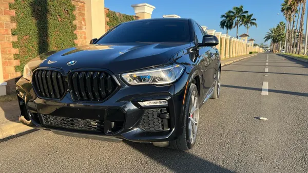 2021 BMW Serie X — foto 2 / 10