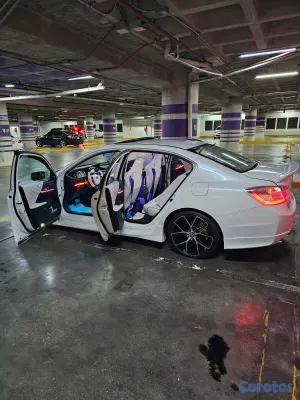 2014 Honda Accord — foto 8 / 9