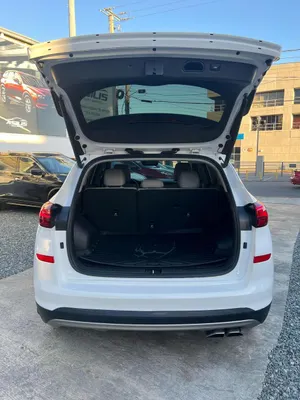 2021 Hyundai Tucson — foto 4 / 9