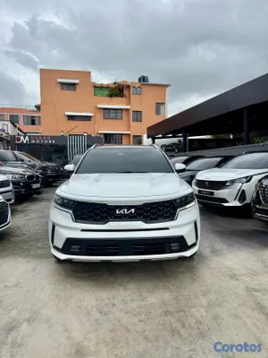 2023 Kia Sorento — foto 2 / 13