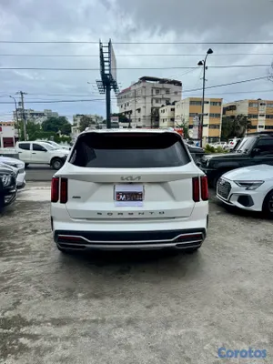 2023 Kia Sorento — foto 7 / 13