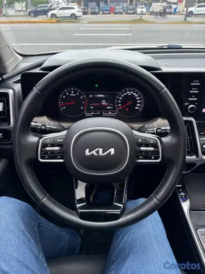 2023 Kia Sorento — foto 11 / 13