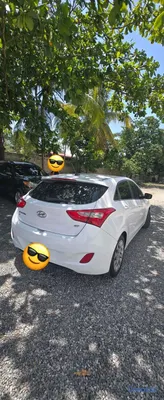 2016 Hyundai Elantra — foto 2 / 5