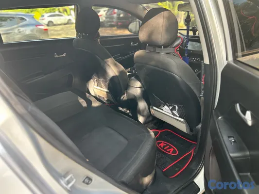 2012 Kia Sportage — foto 5 / 10