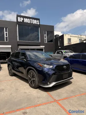 2022 Toyota Highlander — foto 2 / 14