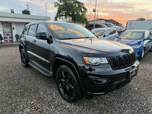 2018 Jeep Grand Cherokee — foto 6 / 8
