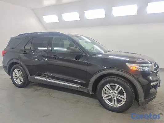 2020 Ford Explorer — foto 10 / 10