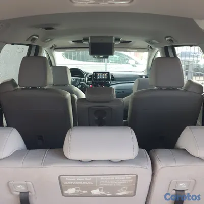 2018 Honda Odyssey — foto 10 / 12
