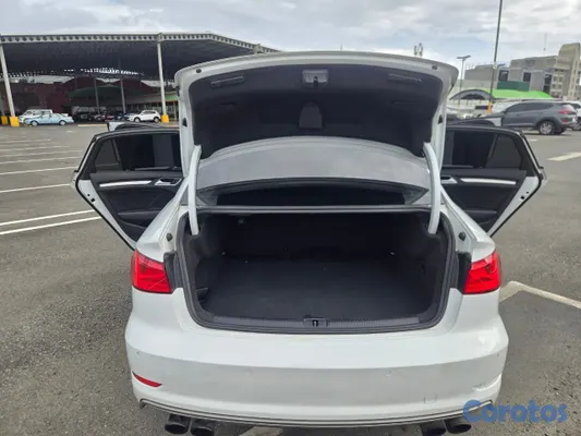 2016 Audi Vendo Carro Audi S3 — foto 15 / 16
