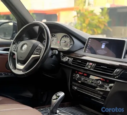 2018 BMW Serie X — foto 6 / 8