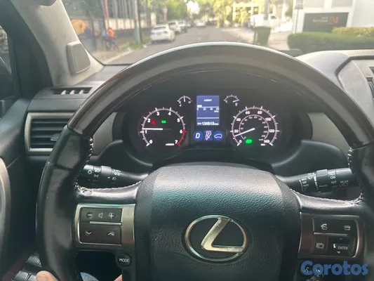 2015 Lexus Gx — foto 7 / 15