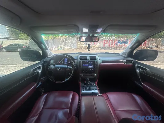 2015 Lexus Gx — foto 12 / 15