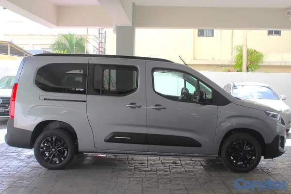 2026 Citroën Berlingo Pasajero — foto 3 / 13