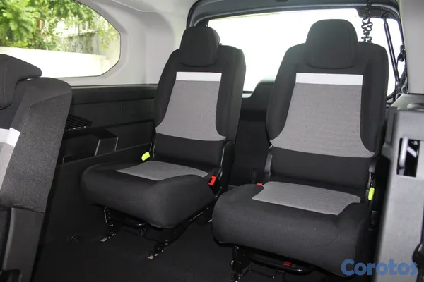 2026 Citroën Berlingo Pasajero — foto 10 / 13